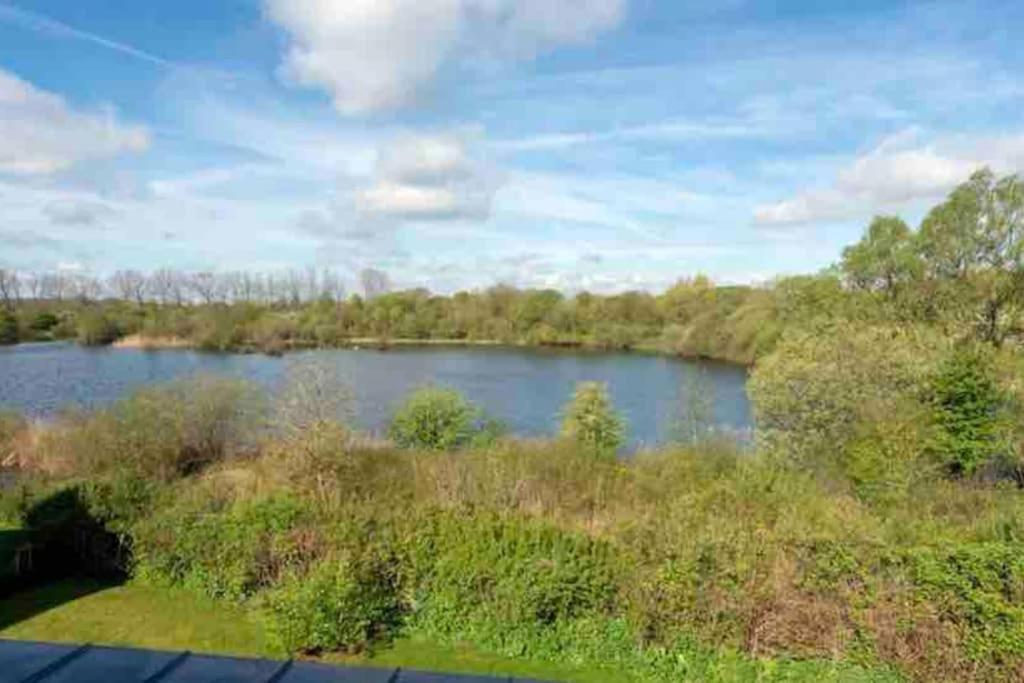 Reed Warbler - Hm111 - Lower Mill Estate Penthouse Apartment With Spa Access Somerford Keynes Екстер'єр фото